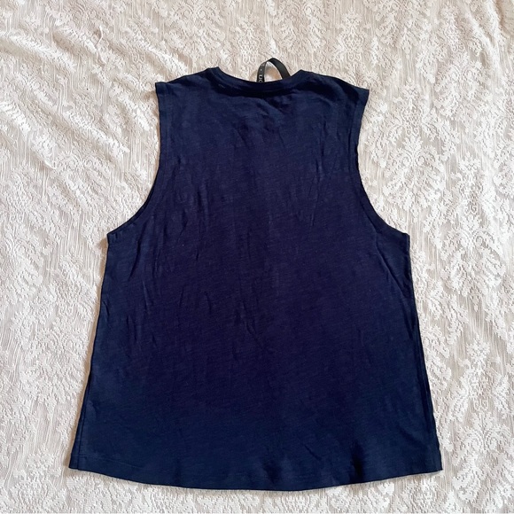 Vuori women’s navy sunset tank - Picture 7 of 9